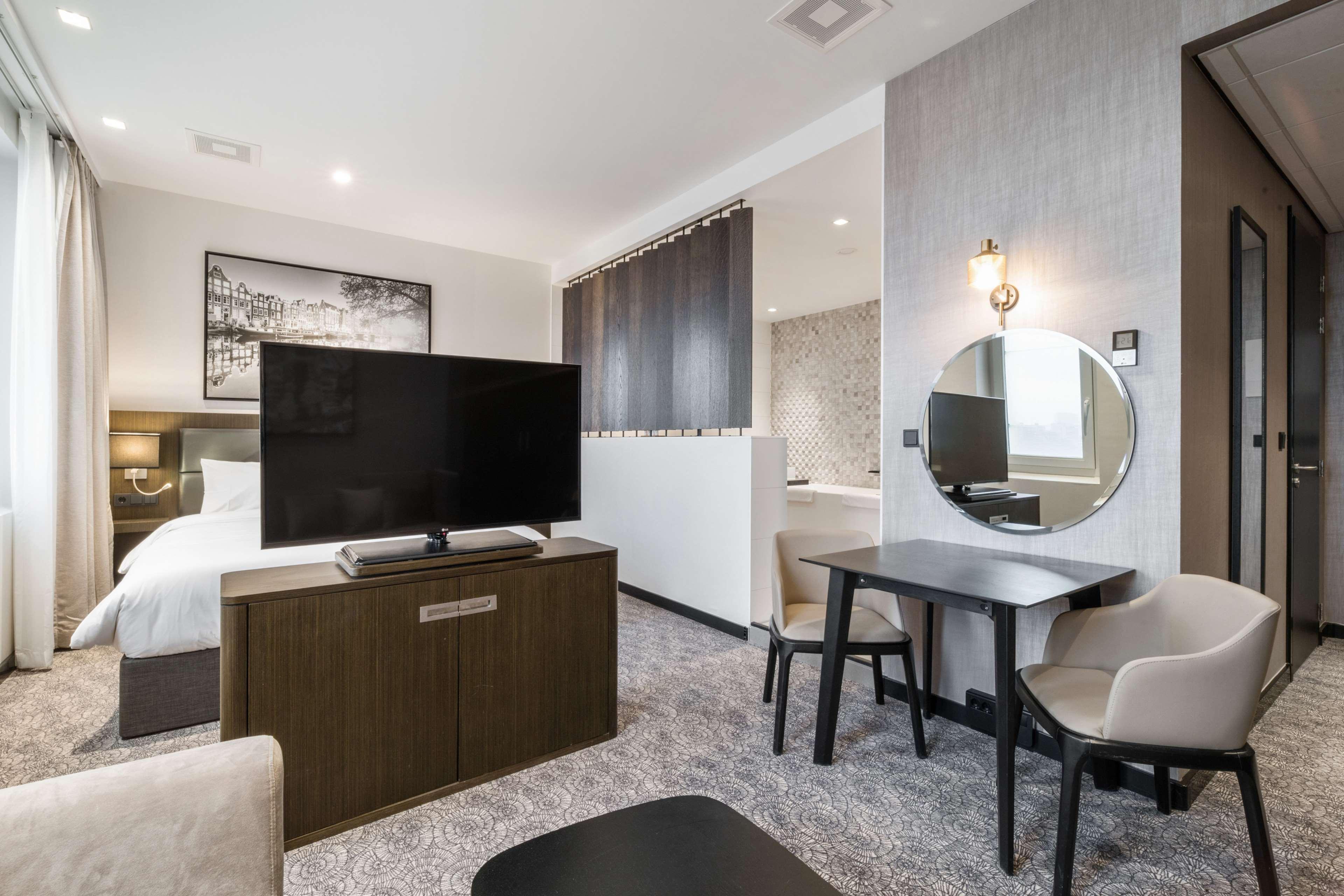 Radisson Hotel And Suites Amsterdam South Extérieur photo